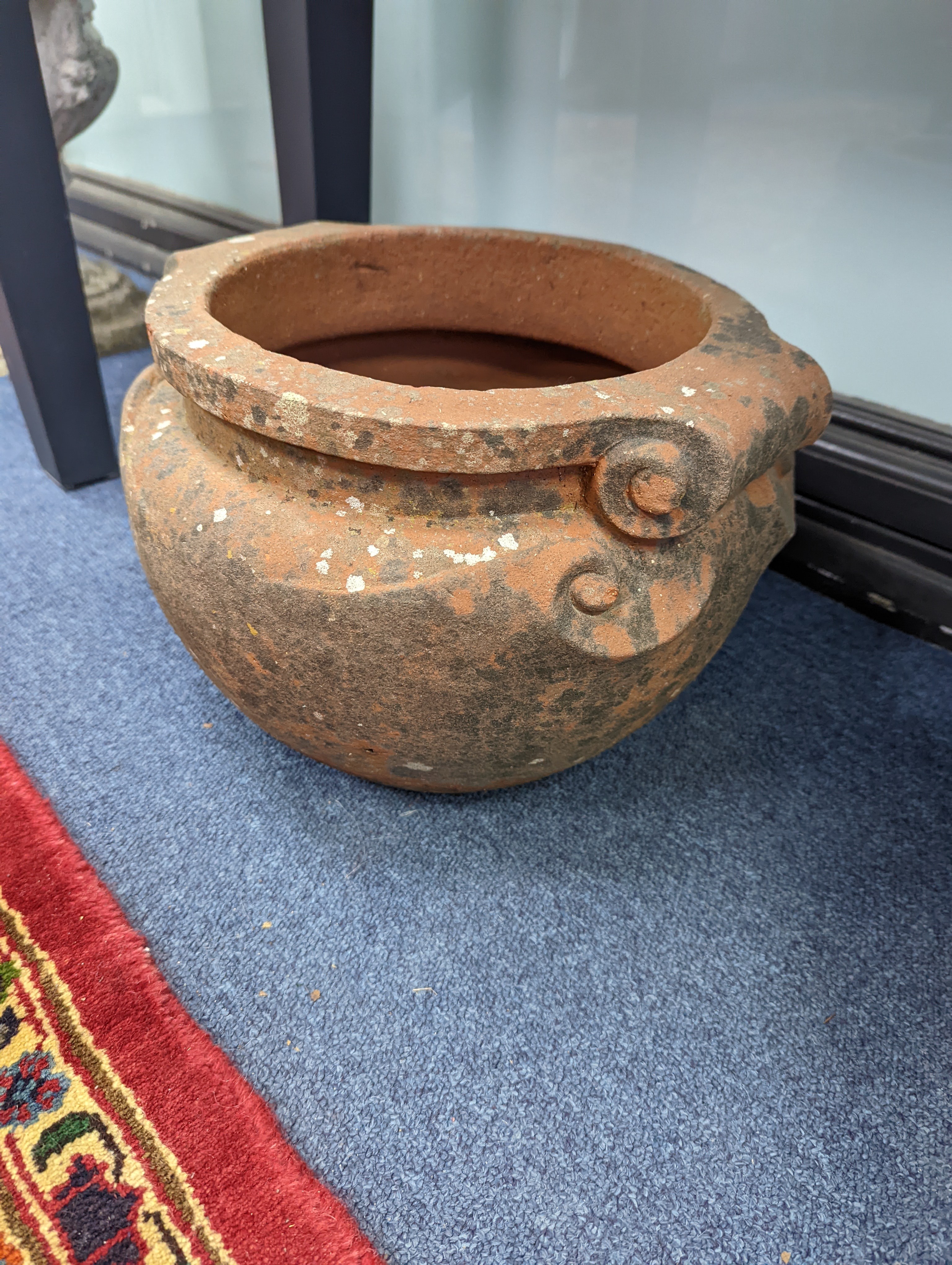 A pair of Compton terracotta planters, diameter 32cm, height 24cm